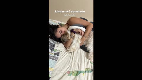 STORIES DA GIZELLY BICALHO 25/04/2024 ENGLISH