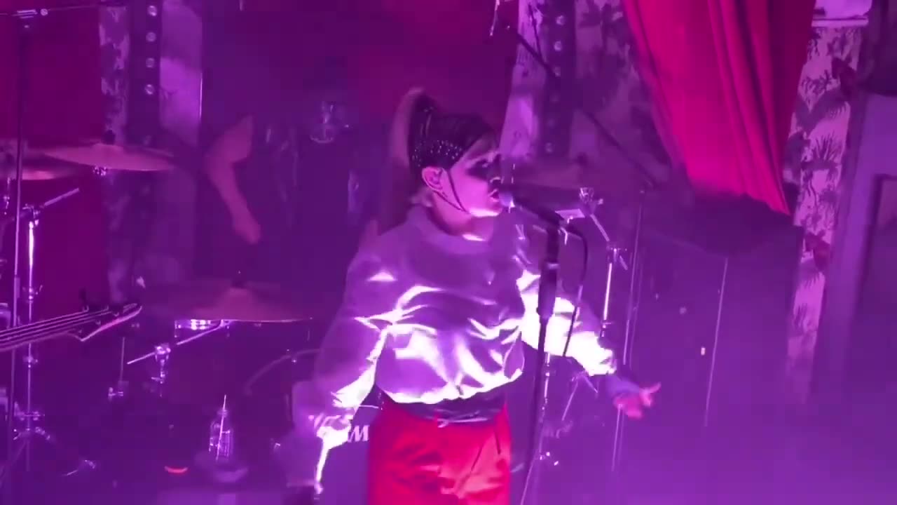 SkYnD - Live - From The UK - 2021 2022