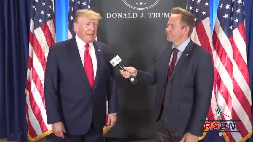 President Trump discusses the Hunter Biden laptop before rallying in Michigan