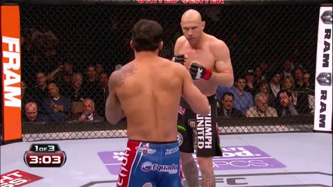 Cowboy Cerrone Headkick KO!