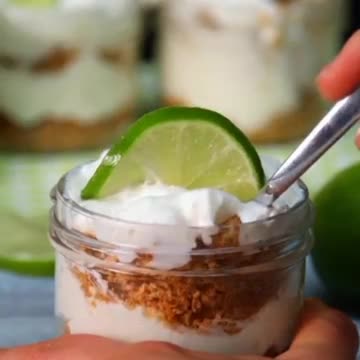 When you are leisure, do what you like. A day of leisure with a rest