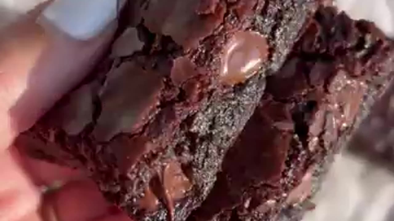 Decadent Chocolate Fudge Brownies