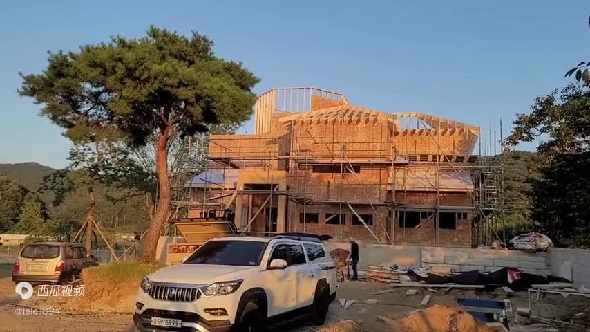 The $ most $ realistic $ outdoor $ building $ octagonal $ roof $ and $ party $ video