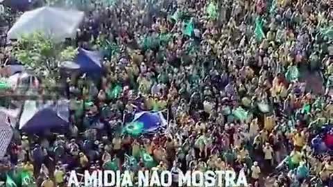 O Brasil que a mídia não mostra