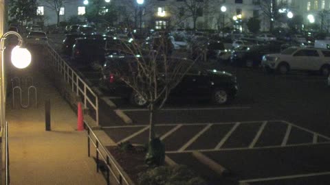 1671HQOB01NorthwestWalkway_2021-01-05_01h56min20s237ms.mp4