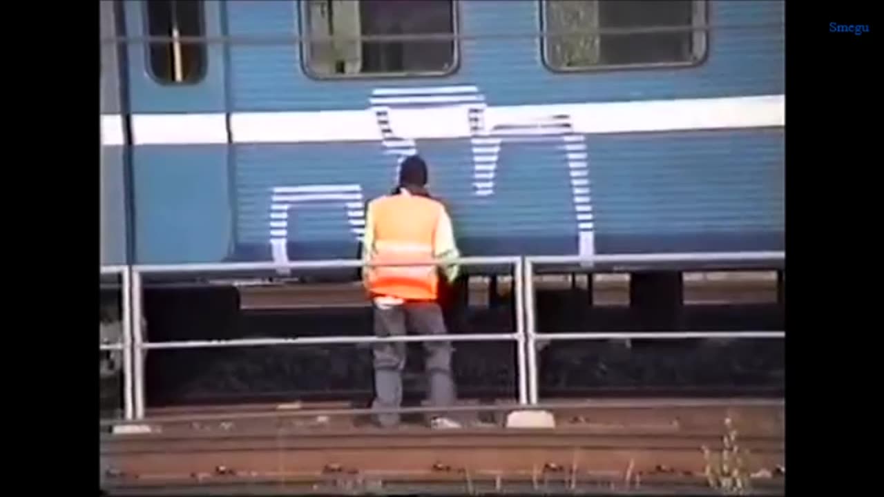 Commuter Madness 3 [Graffiti]