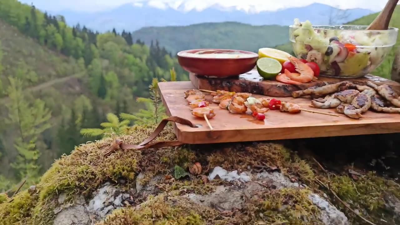 Frog Legs 🐸 and Shrimp 🍤🦐 | 🔥 Flavors of Nature in Slovakia 🌲