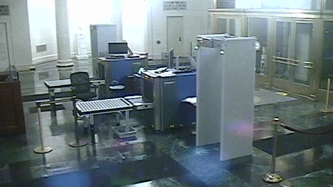 3212LHOB01MainEntrance_2021-01-06_00h06min56s920ms.mp4