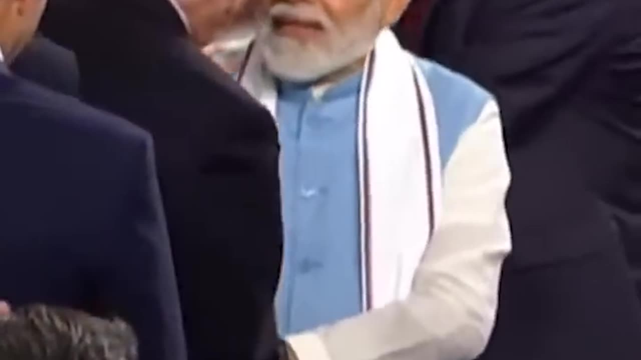 PM modi receives a grand welcome amid thunderous applause in the US Congress😯😯