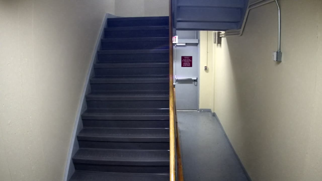 3865FHOB01Stair10_2021-01-05_01h00min00s187ms.mp4