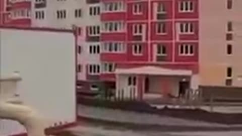 Staveniště v osvobozeném Mariupolu