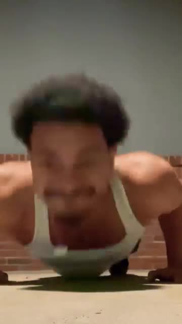 I’ll Pay CASH PRIZE If I Lose In Push Up Challenge (Plot Twist; I Pay Even If I Win)