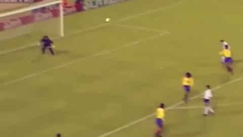 😱 Paradas IMPOSIBLES en el Fútbol 🥅 E