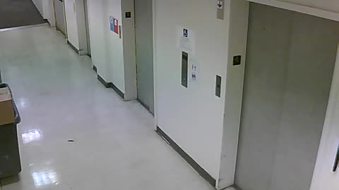 3904PSQB06FreightLobbyRear_2021-01-06_08h40min00s590ms.mp4