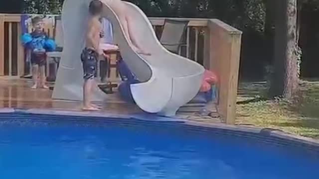 Pool slide error demonstration