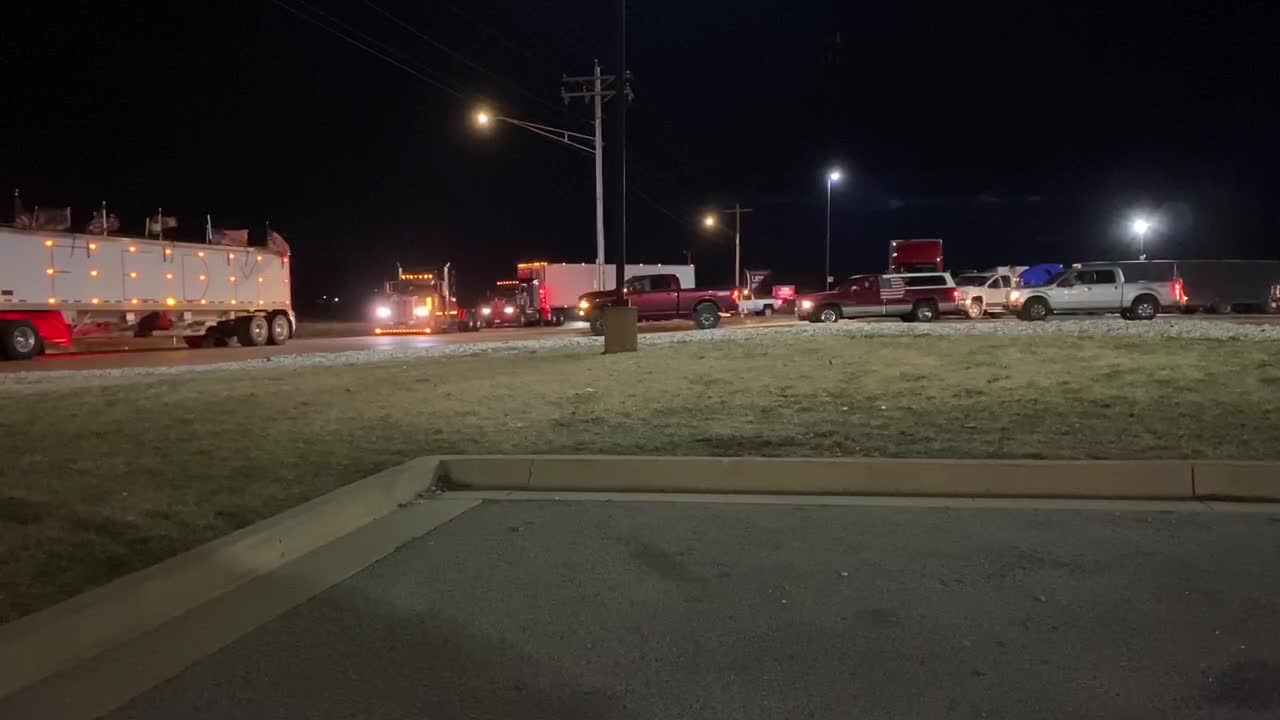 Truckers US Freedom Convoy Oakwood, Illinois