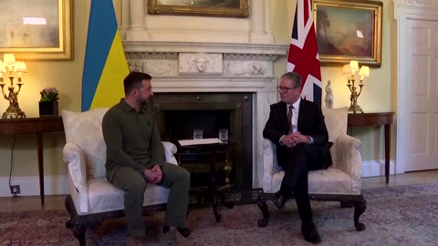 Zelenskiy is first world leader to visit UK's Starmer