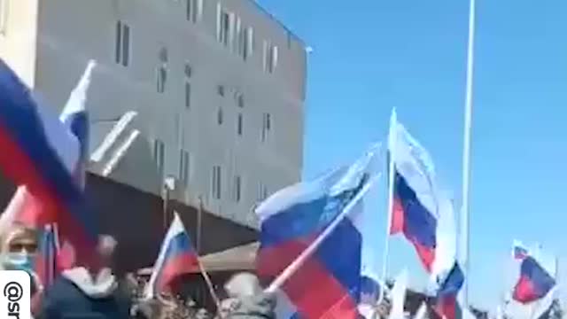 Rally in support of Russia's actions in Cyprus