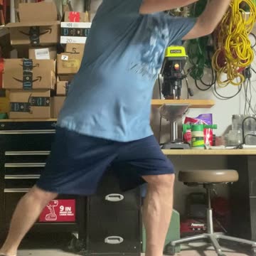 I look like a JACKASS!!