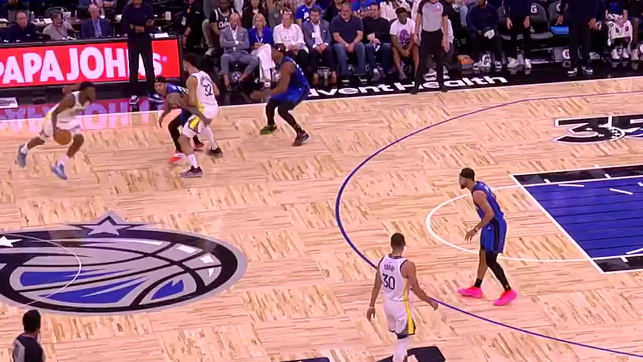 Clear the runway for Wiggs #nba #shorts