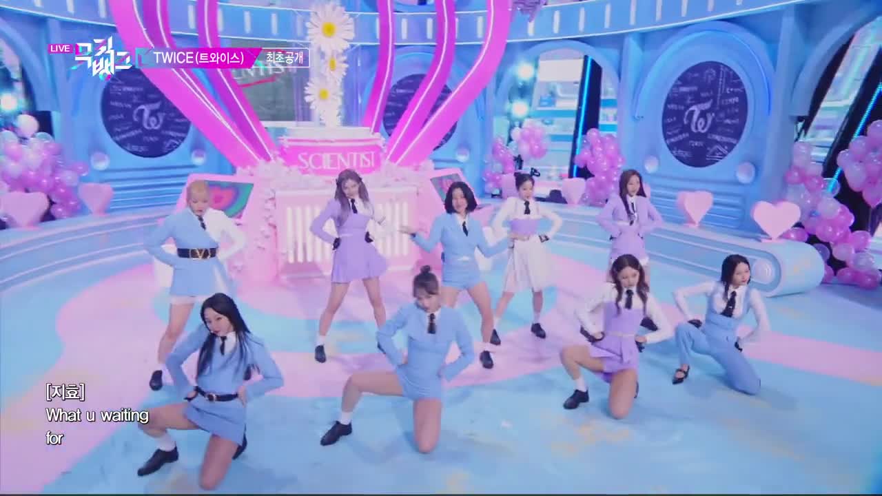 TWICE(트와이스 トゥワイス) - SCIENTIST (Music Bank) | KBS WORLD TV 211112