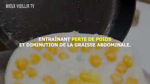 5 aliments que vous ne devriez jamais manger à jeun VS 4 excellents aliments pour le petit déjeuner