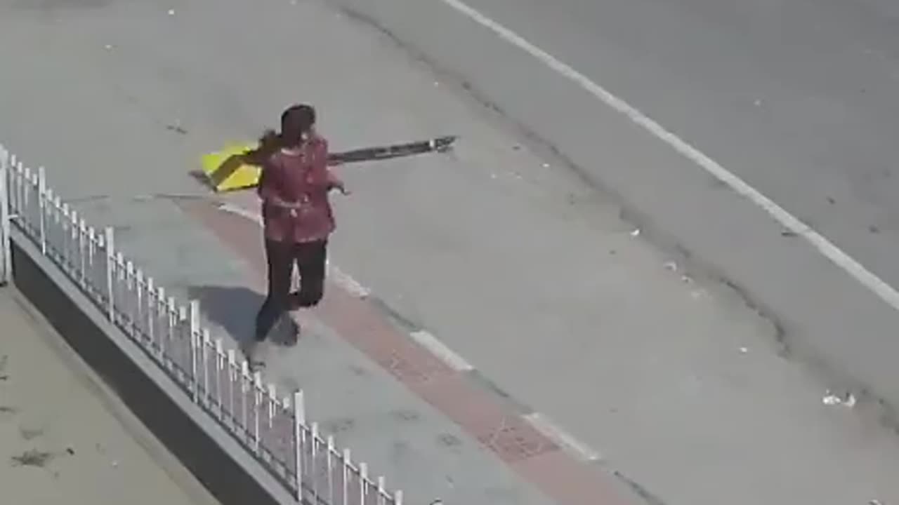 Flying Car Causes Havoc