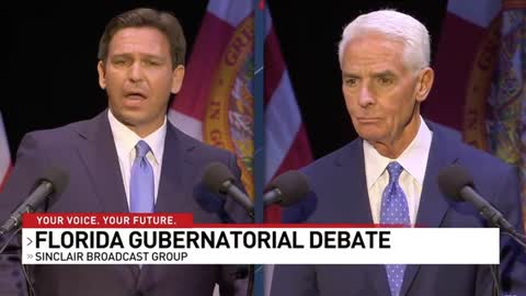 Debate crowd ERUPTS at DeSantis' BRUTAL mic drop for Charlie Crist