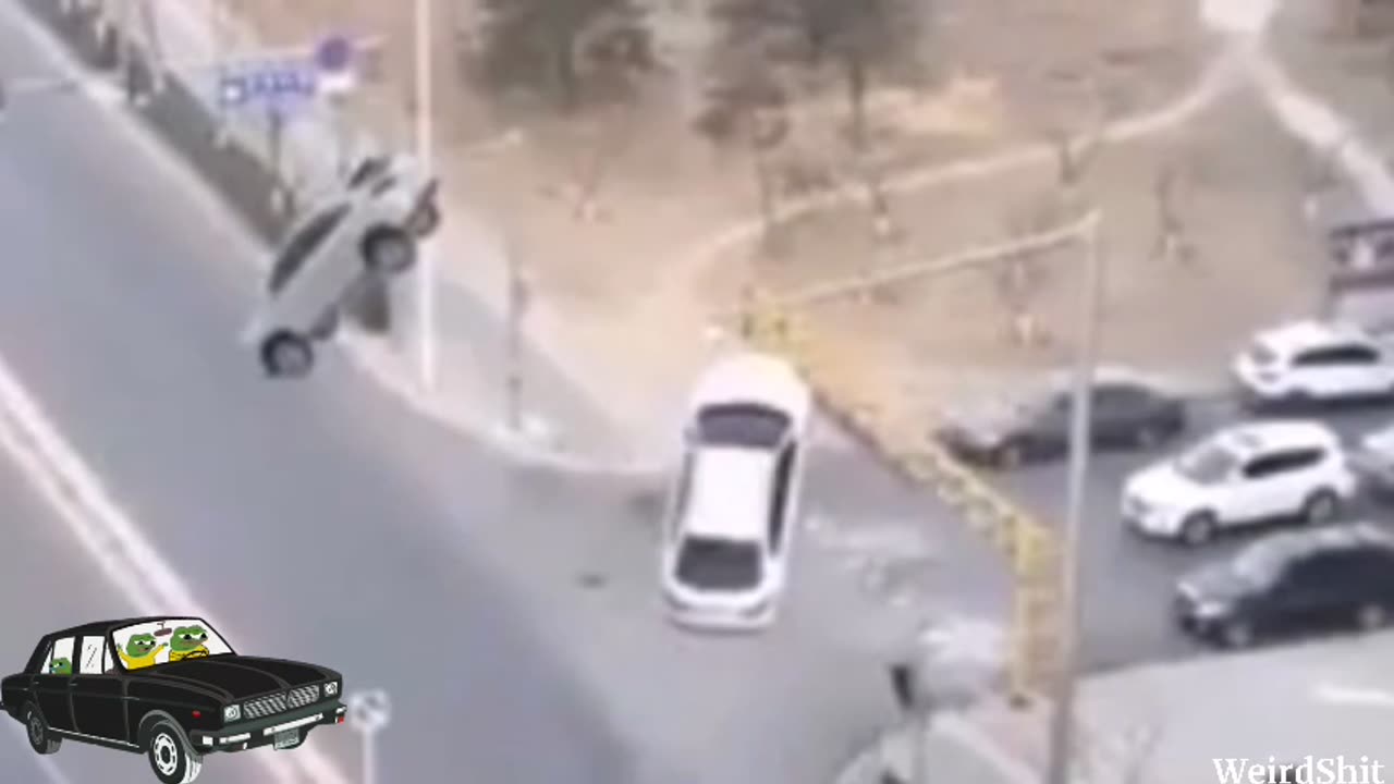 Two cars suddenly levitate in the middle of the traffic