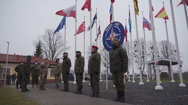 LANDCOM Commander visits MND-NE & 1st Cavalry Division in Poland