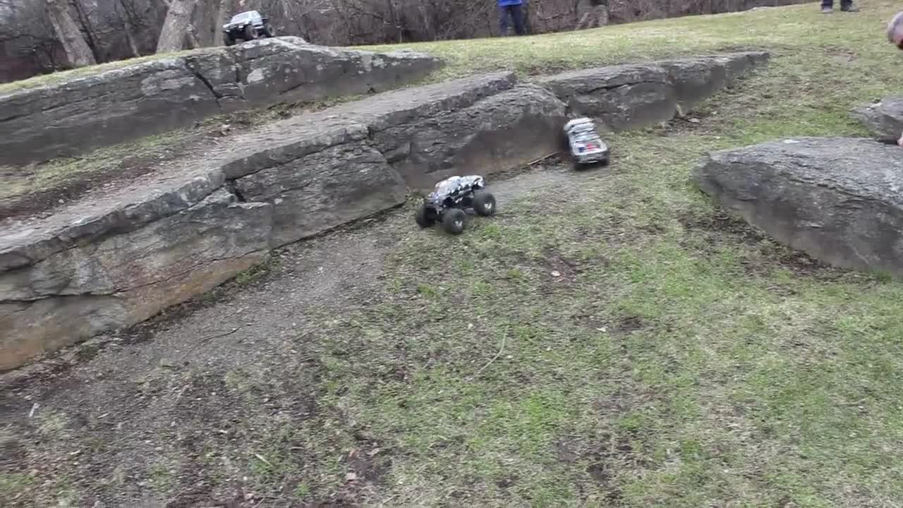 RC Cars at Hogs Back Falls...... Vroom Vroom