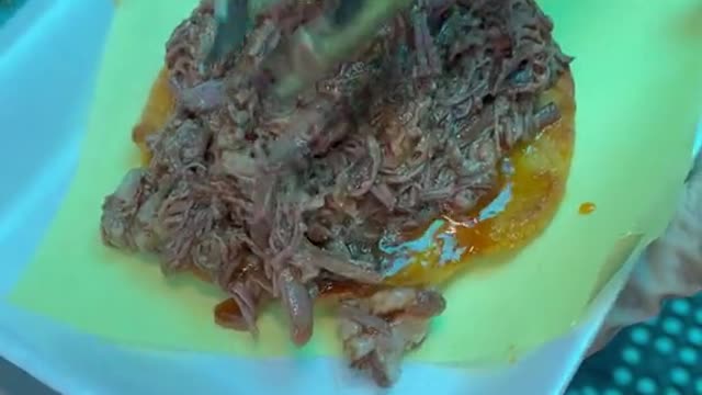 Onion gravy patties