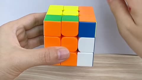 Coloured cube solving ninja technic