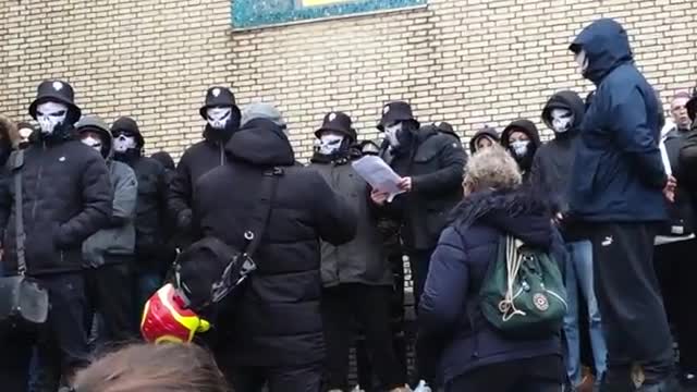 Speech Defend in IJmuiden