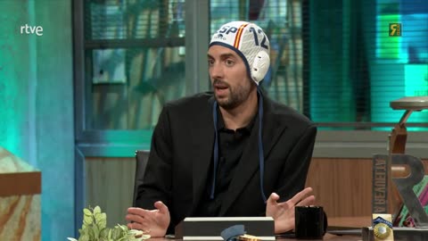 Paula Leitón es la más importante del waterpolo | #LaRevuelta