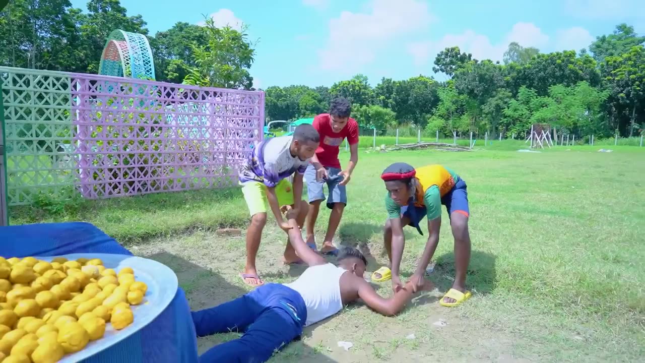 Must Watch New Special Comedy Video 2023 😎Totally Amazing Comedy Episode 220 By Bidik Fun Tv