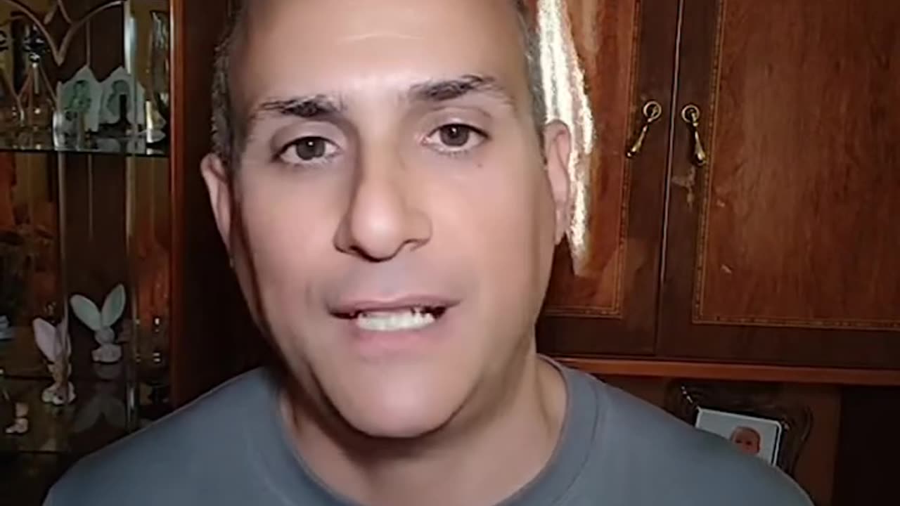 "Gli unici che non se ne accorgono sono i Sindaci e i Politici Italiani".
