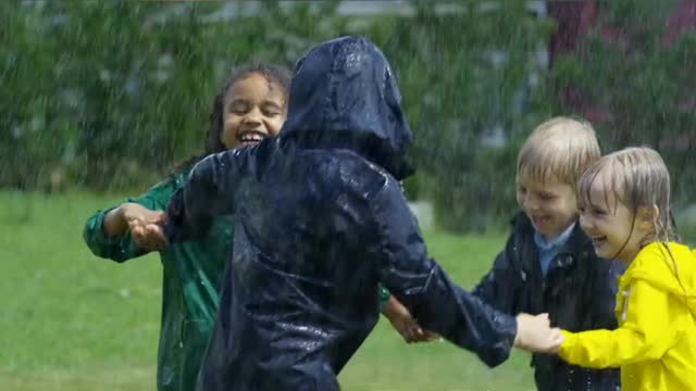 Rainfall playing kid funs