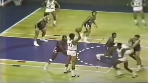 1970-71 Knicks vs. Bucks