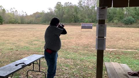 Mike Briscoe shooting offhand