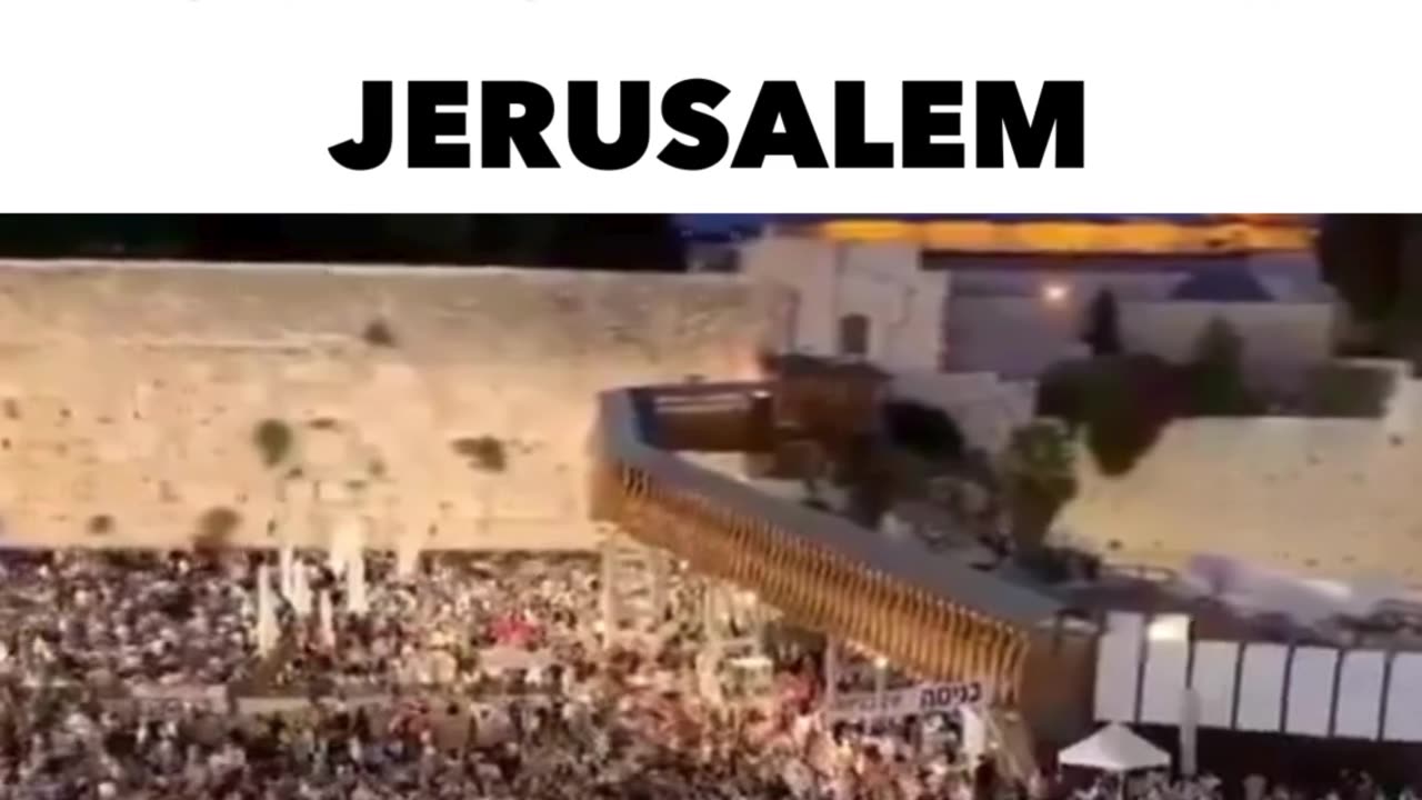 WATCH: Jewish worshipers pour their hearts out at the Western Wall on Tisha