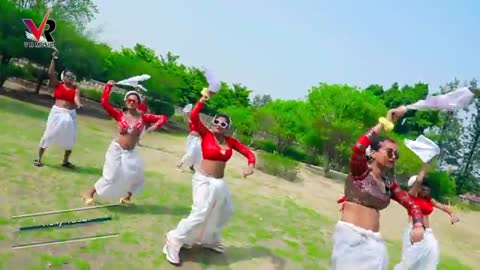 #BHOJAPURI #Nadiya_ke_biche_jaise_naiya_dole_vaise_mor_saiya_dole