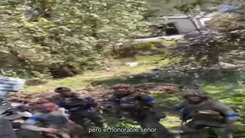 Trofeo del sistema de defensa aérea ruso "Tor M1" 9K331 cerca de la Balakleia liberada.