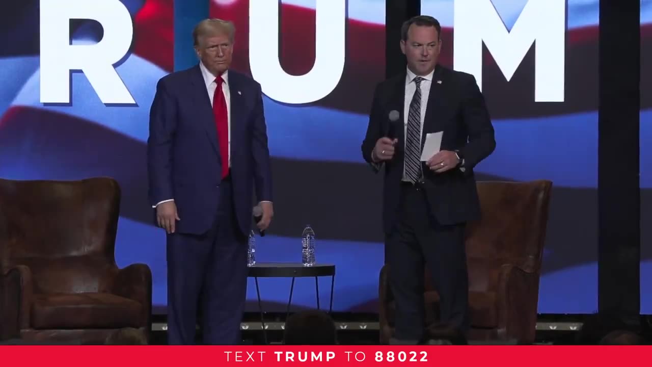 TRUMP: "I'LL SHUT DOWN KAMALA'S OPEN BORDER ON DAY ONE!" 🚫🏴‍☠️ "FIRST HOUR OF THE FIRST DAY!"