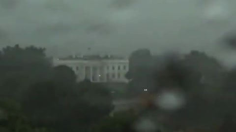 3 people were killed after a lightning strike near White House Du