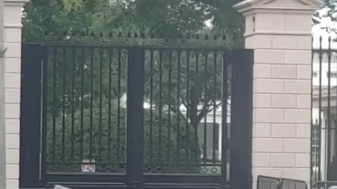 Live in DC Sept 9. Marine at West Wing Door, Suits on the ground!