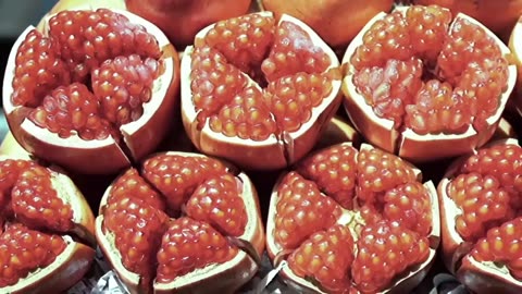 7 Fruits That Destroy Cancer