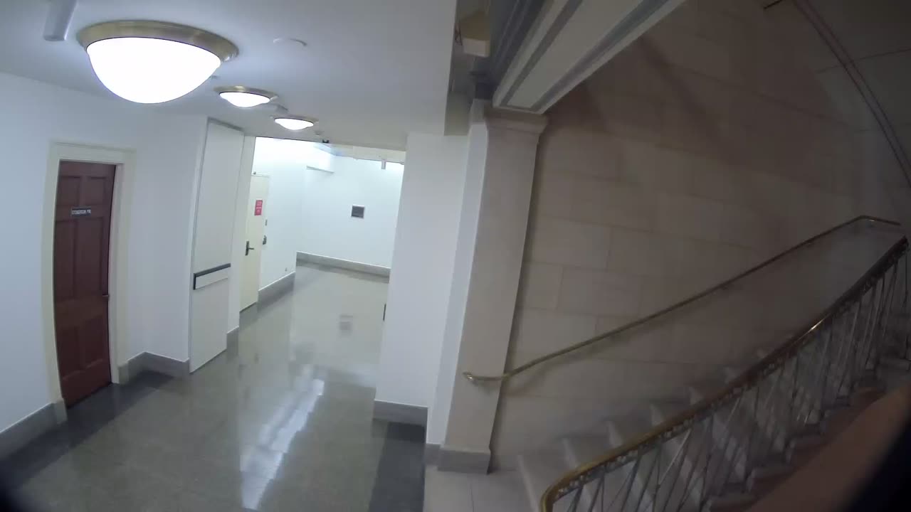 3249LHOB06Stair2_2021-01-06_00h00min00s970ms.mp4