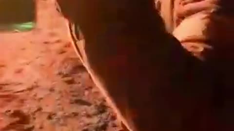 Ukraine War - Russian T-72 Set On Fire with Molotovs