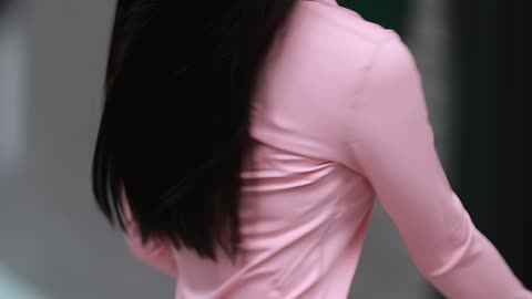 Viral beauty Queen
